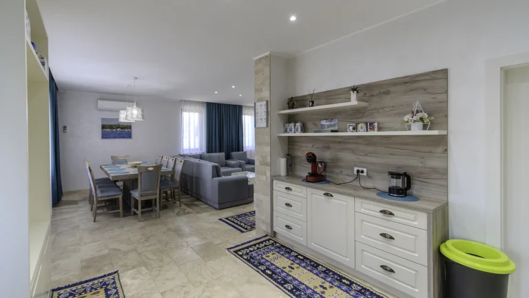 Fisherman's House New Living